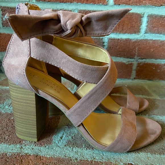 LC 4” block heels - Picture 9 of 11